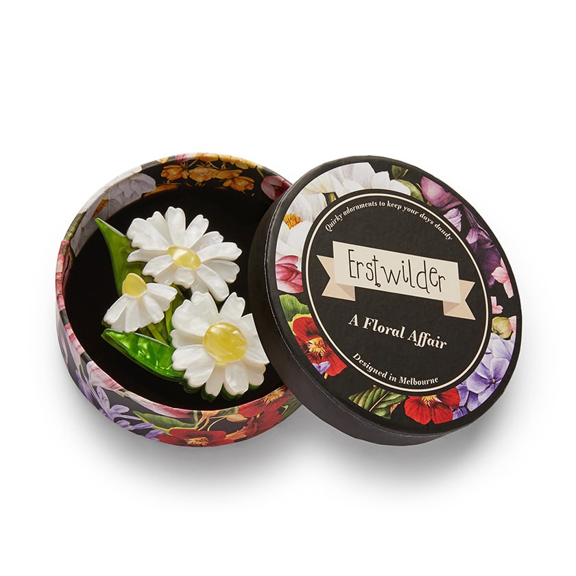 Erstwilder Country Chamomile Brooch – A Floral Affair (2021)
